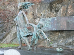 imagen escultura memorial